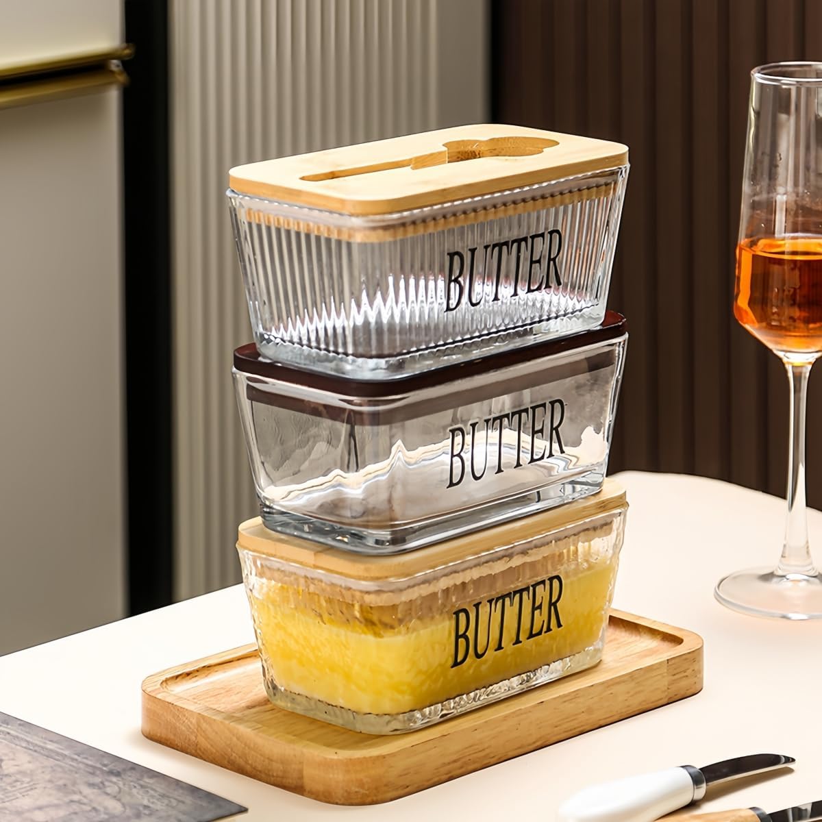 Glass Butter Dish with Bamboo Lid and Knife, 500 mL Airtight Cheese Storage Container for Countertop Butter Keeper for Fridge (Smooth, 16 fl oz)