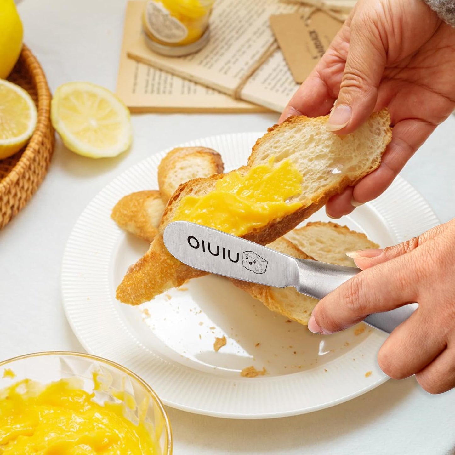 Butter Knife Spreader, Stainless Steel Butter Cheese Sandwich Spreader Knife, Spreaders for Butter, Cheese, Sandwhich, Peanut, Jam (Unique Pattern)