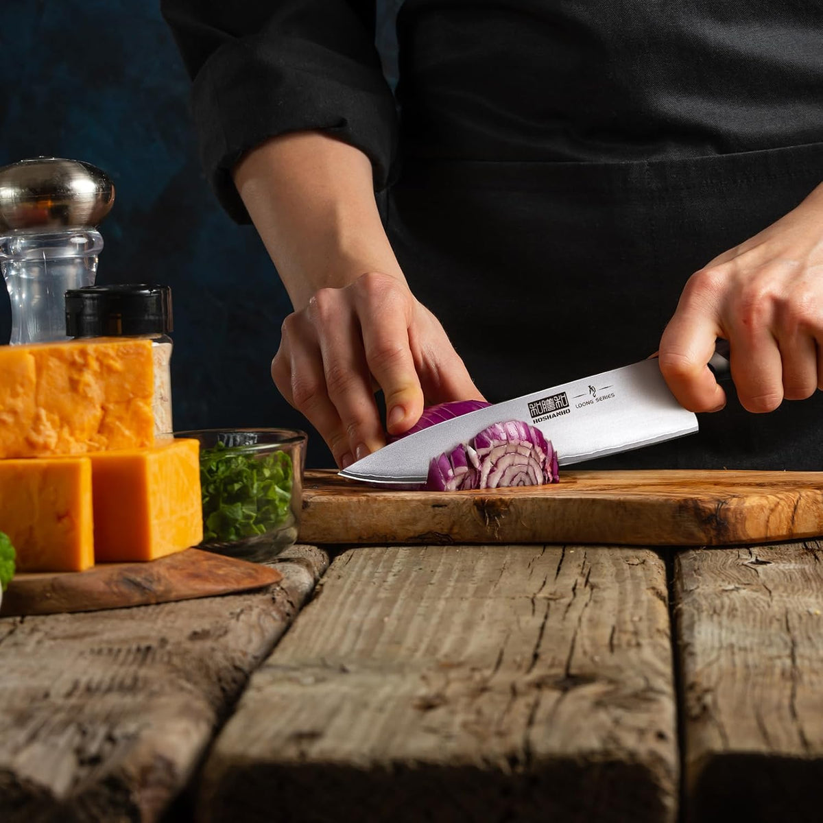 Kitchen Knife in Japanese High Carbon Steel, Professional High-Class Chef's Knife 8 inch, Non-slip Ultra Sharp Cooking Knives with Ergonomic Handle | Japanese High Carbon Steel Non-slip Ultra Sharp Cooking Knives with Ergonomic Handle, Home Chefs & Gift