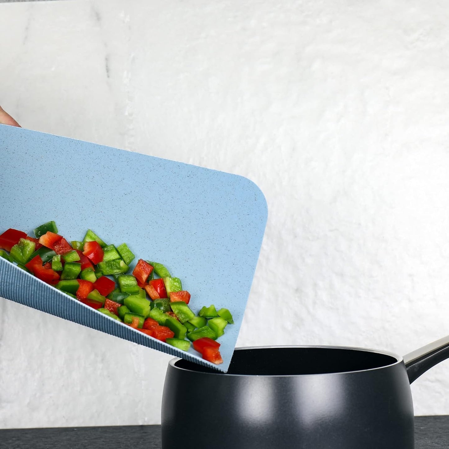 Eco-Friendly Wheat Straw Cutting Board with Durable Plastic Backing, 3-Piece Flexible Cutting Board Set (Pink, Blue, Green)