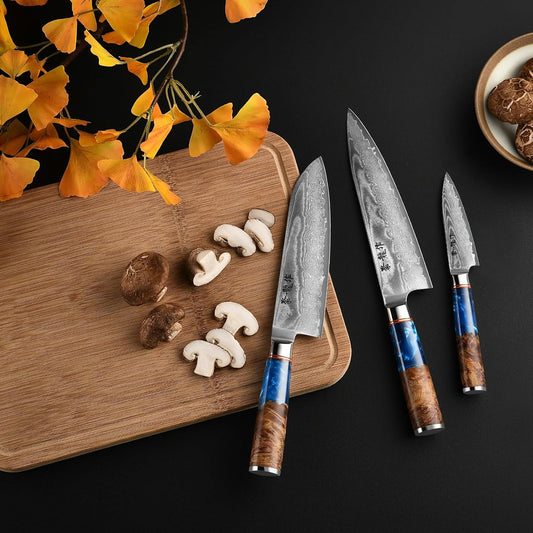 ATUMURYOU Japanese Chef Knife, 8 Inch Damascus Kitchen Knife with VG10 Steel, Ultra Sharp Professional Cooking Knives with Resin Wood Handle, Perfect Father Day Gifts
