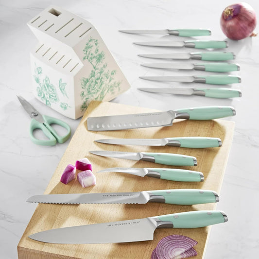 14 Piece Knife Block Set with Stainless Steel Blades, Full Tang Kitchen Knife Set with Wood Storage Block, Chef Knife Bread Knife Utility Steak Knives Kitchen Shears (Green)