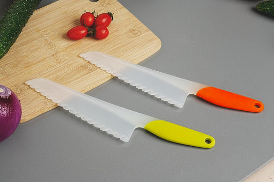 Plastic Lettuce Knife set of 2, 30cm/11.8 inch Salad Knife for Veggies & Fruit, Bread, Cake, Children's Safe