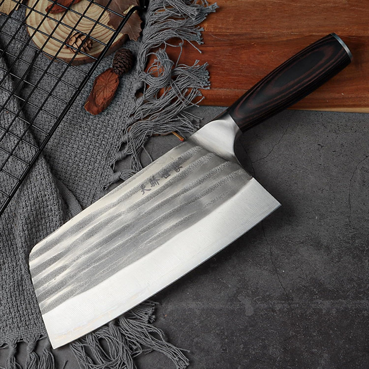Meat Cleaver Knife 7.4 Inch, Ultra Sharp Chinese Chef's Knives, Full-tang Chopping Knife, 30Cr13 Steel Blade Thickness 2.5 mm, TJ SEGA Series TC1707