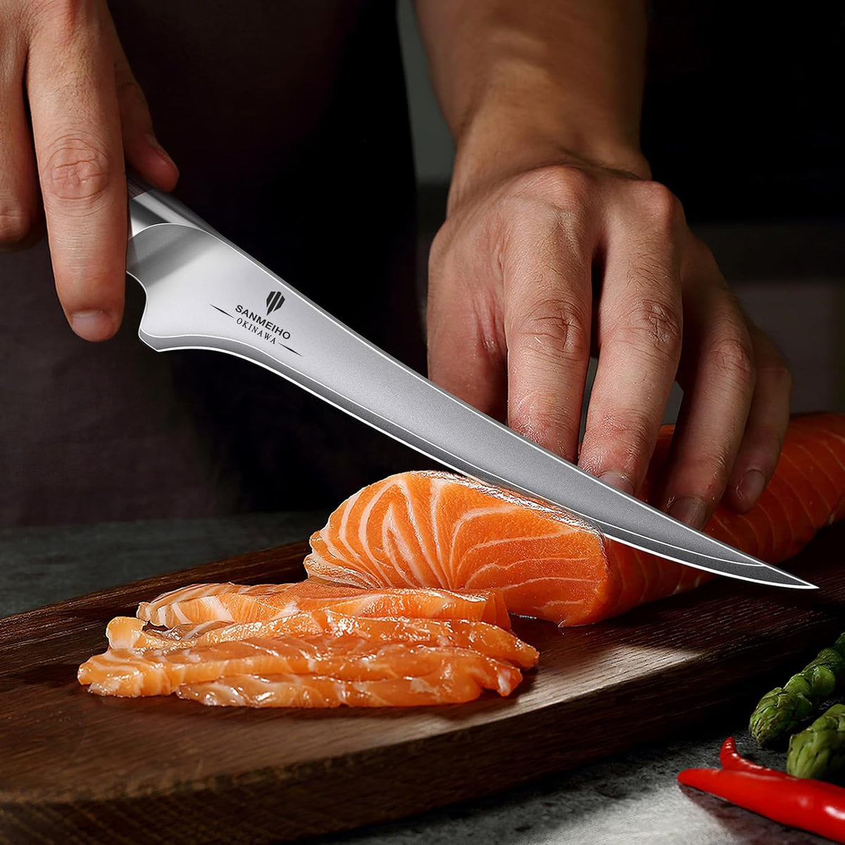 Chef Knife 8 Inch, High Carbon Japanese 10Cr15Mov Stainless Steel Kitchen Professional Cooking Knife, Ultra Sharp Japanese Knife with Ergonomic Pakkawood Handle