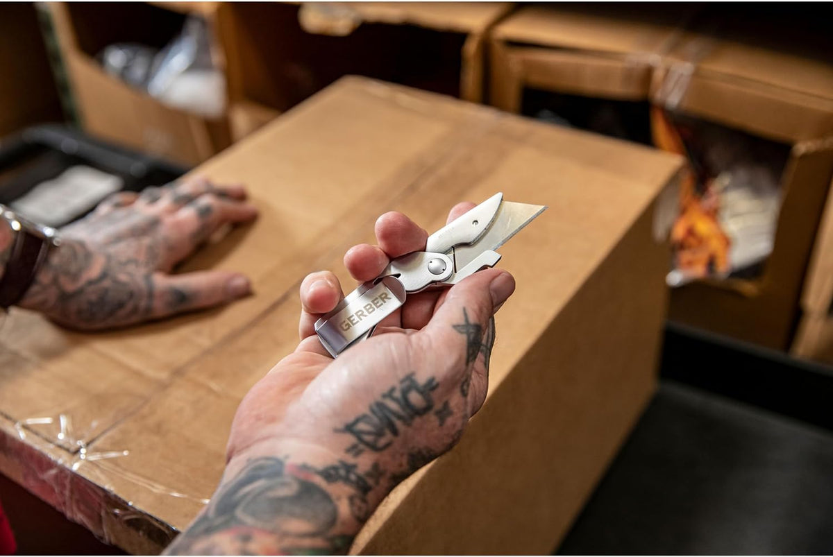 Gear EAB Lite Pocket Razor Knife with Money Clip - EDC Gear Folding Stainless Steel Utility Knife with Box Cutter Blade for Everyday Carry
