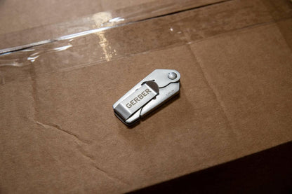 Gear EAB Lite Pocket Razor Knife with Money Clip - EDC Gear Folding Stainless Steel Utility Knife with Box Cutter Blade for Everyday Carry