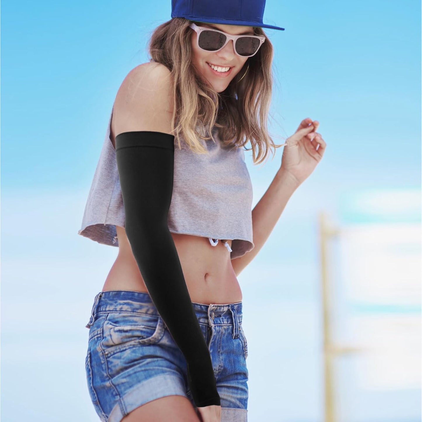 Sun Protection Cooling Arm Sleeves with Thumb Holes - Gardening Outdoors Sports Workouts Sunscreen Arm Sleeves