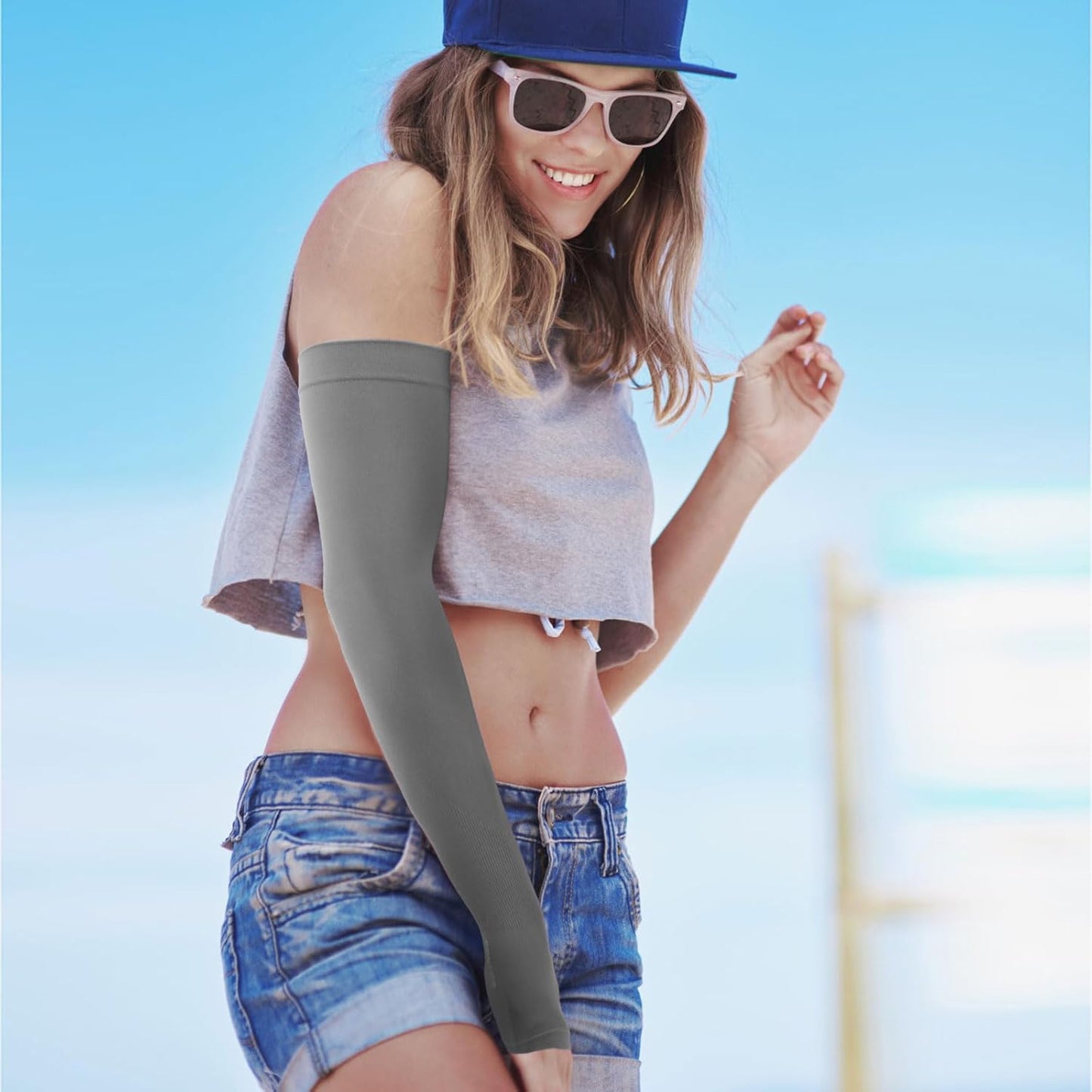 Sun Protection Cooling Arm Sleeves with Thumb Holes - Gardening Outdoors Sports Workouts Sunscreen Arm Sleeves