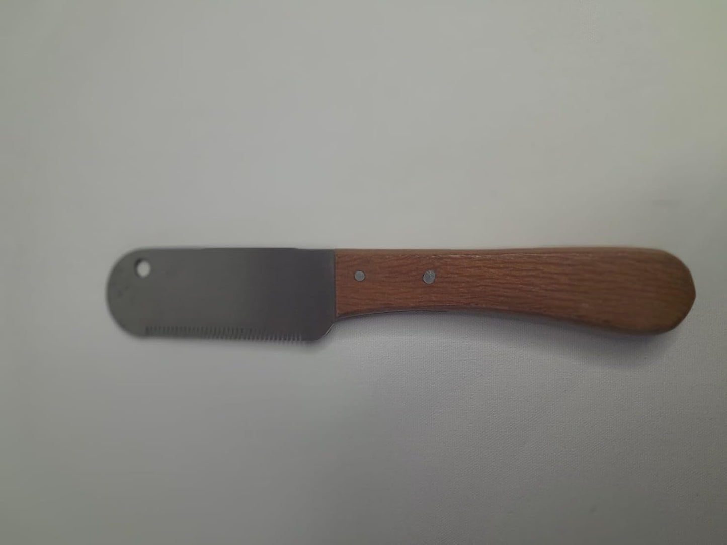 TAMSCO 6-Inch Stripping Knife, Wooden Handle Medium Teeth, 3-Inch Blade, Hardened Stainless Steel