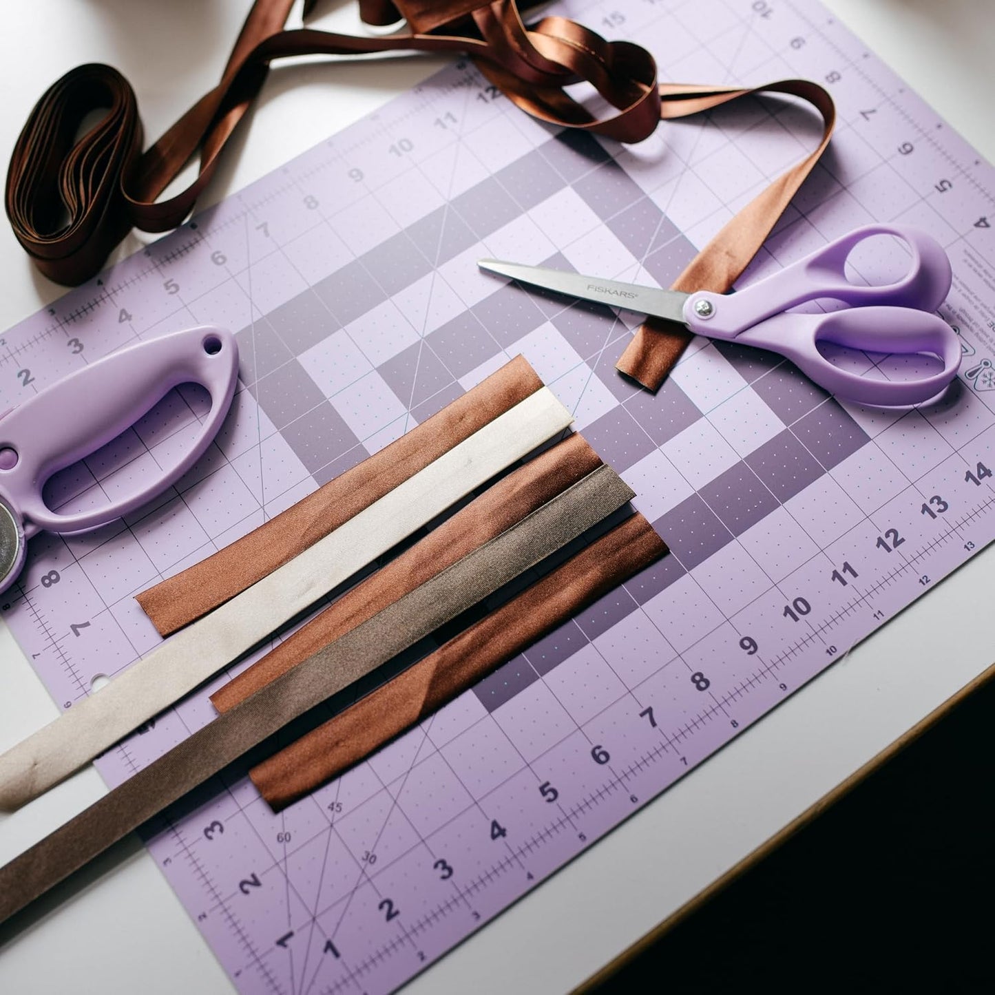 24" x 36" Self Healing Cutting Mat, Extra Large Double-Sided Grid