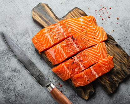 Limited Edition Copper Damascus Chef’s Knife – 8.3" Kiritsuke Blade | Damascus Steel with VG10 Core & Copper Texture | Maple Wood Handle | Professional Kitchen Knife in Gift Box