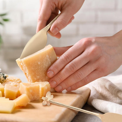 Set of 4 Bee Cheese Knives Set with Bag Cheese Spreaders