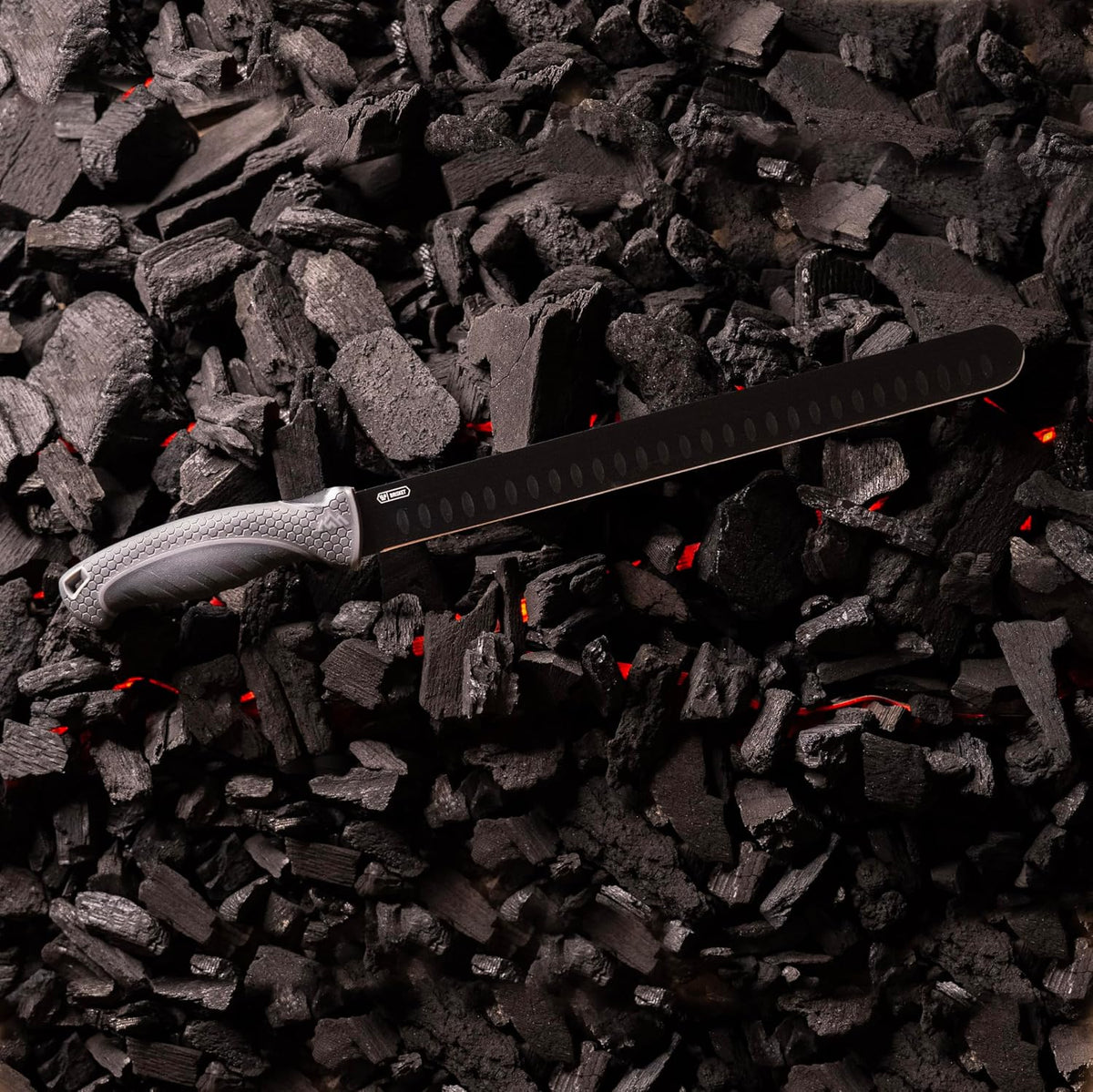 ErgoMax Brisket Slicing Knife - Razor Sharp Blade, Premium Titanium-Coated Steel Blades, Ergonomic Handle, Multifunction Carving Knife for Meat Cutting