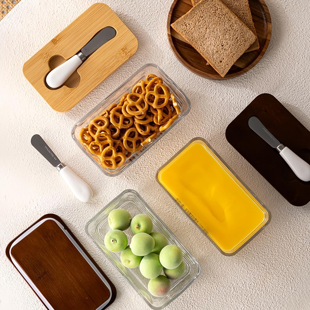 Glass Butter Dish with Bamboo Lid and Knife, 500 mL Airtight Cheese Storage Container for Countertop Butter Keeper for Fridge (Smooth, 16 fl oz)
