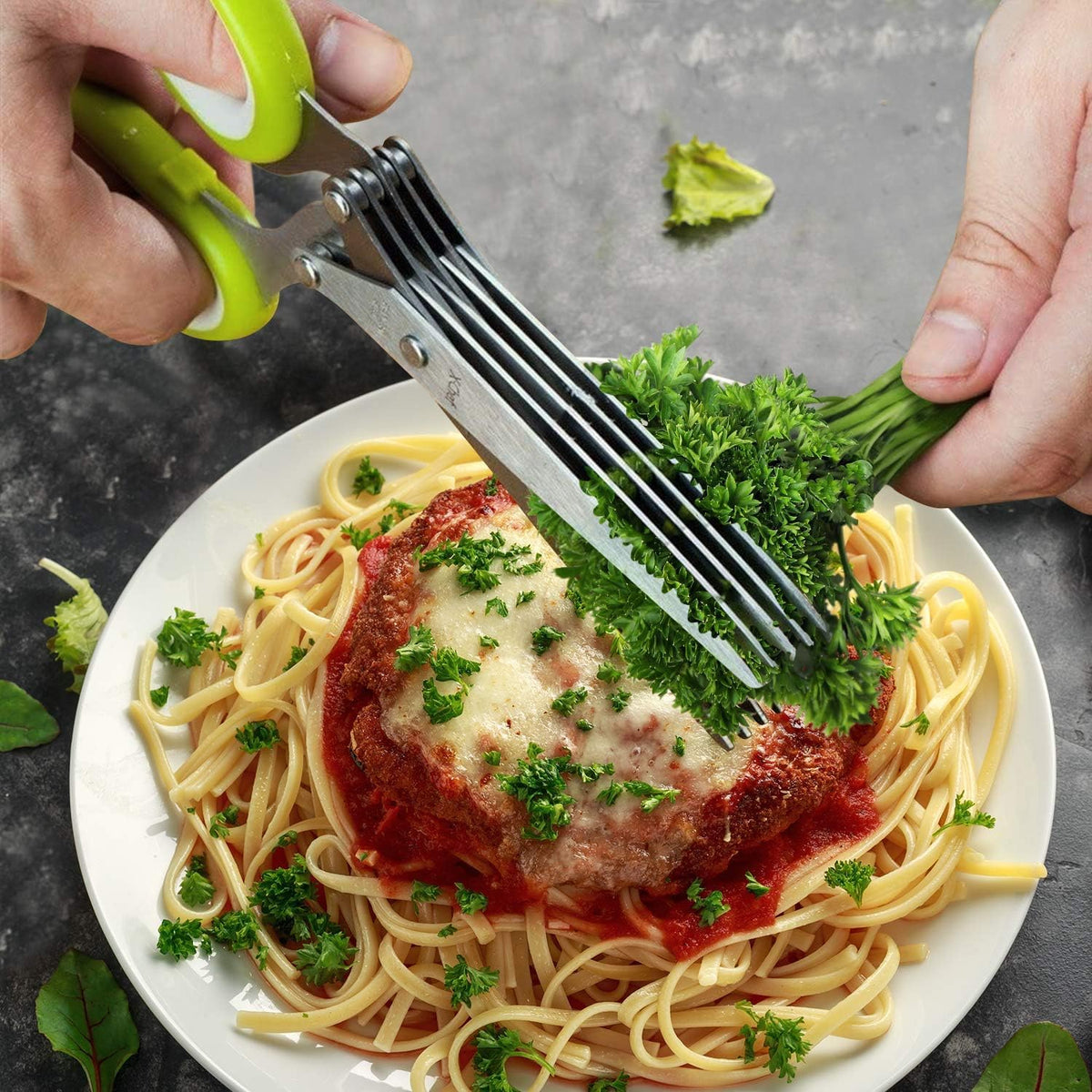Herb Scissors, Multipurpose 5 Blade Kitchen Herb Shears Herb Cutter with Safety Cover and Cleaning Comb for Chopping Basil Chive Parsley (Green)