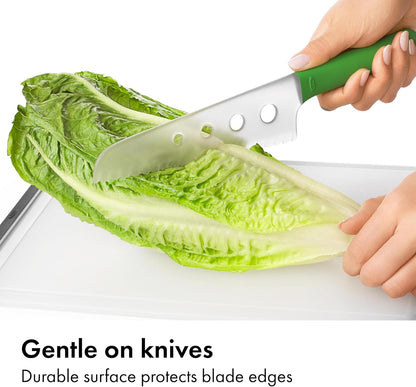 Good Grips 2-Piece Cutting Board Set, Cutting Boards for Kitchen Prep, Non-Porous Double-Sided Design, Dishwasher-Safe, Durable Kitchen Essentials