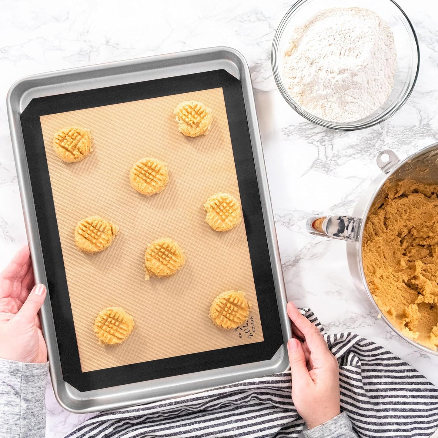 Silicone Baking Mat Sheet Set - Reusable Baking Mat Nonstick - Half Sheet Baking Mat For Oven (Black, 1 Pack)