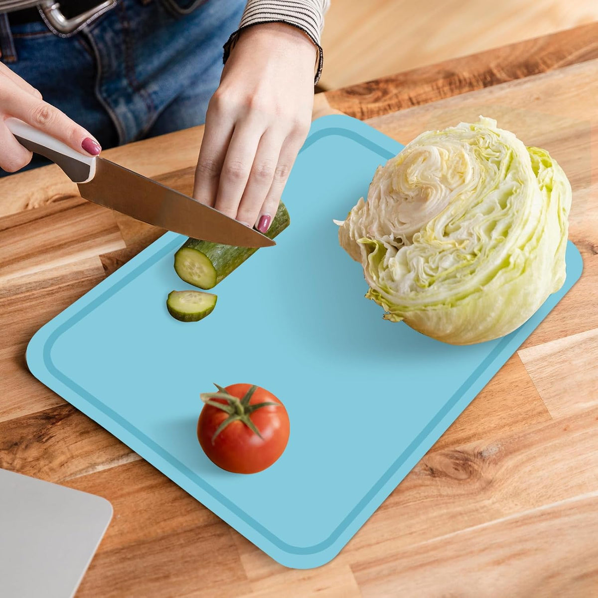 Flexible Cutting Boards, BPA Free Silicone Non-Slip Chopping Mat for Kitchen, Dishwasher Safe & Space-Saving with Hanging Hole (Purple)