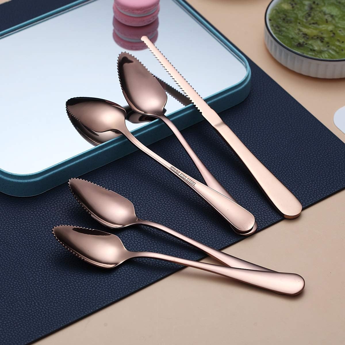 Rose Gold Grapefruit Spoons 3 Pieces Set, 2 Stainless Steel Grapefruit Spoon And 1 Grapefruit knife With Titanium Plating, Grapefruit Utensil Set, Serrated Edges Spoon pack of 3