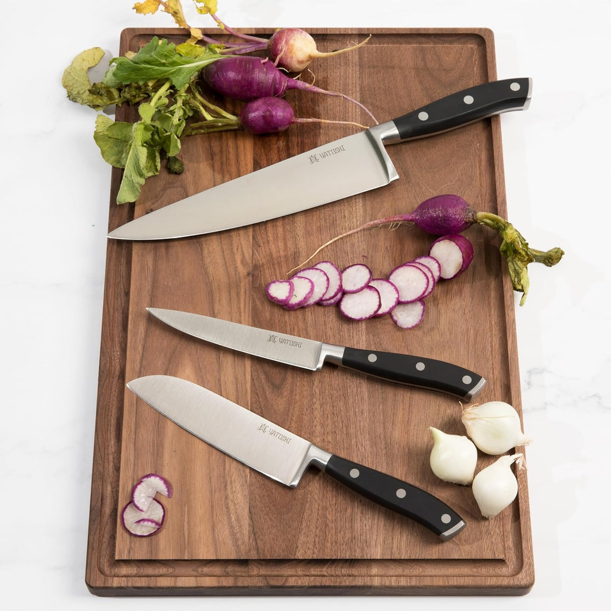 Magnetic Kitchen Knife Block Set - Japanese 67 Layer High-Grade VG-10 Steel Knives, Sharp, G10 Handle Professional Kitchen Knife Set - Black Damascus