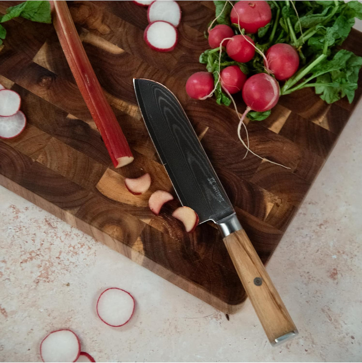 Magnetic Kitchen Knife Block Set - Japanese 67 Layer High-Grade VG-10 Steel Knives, Sharp, G10 Handle Professional Kitchen Knife Set - Black Damascus