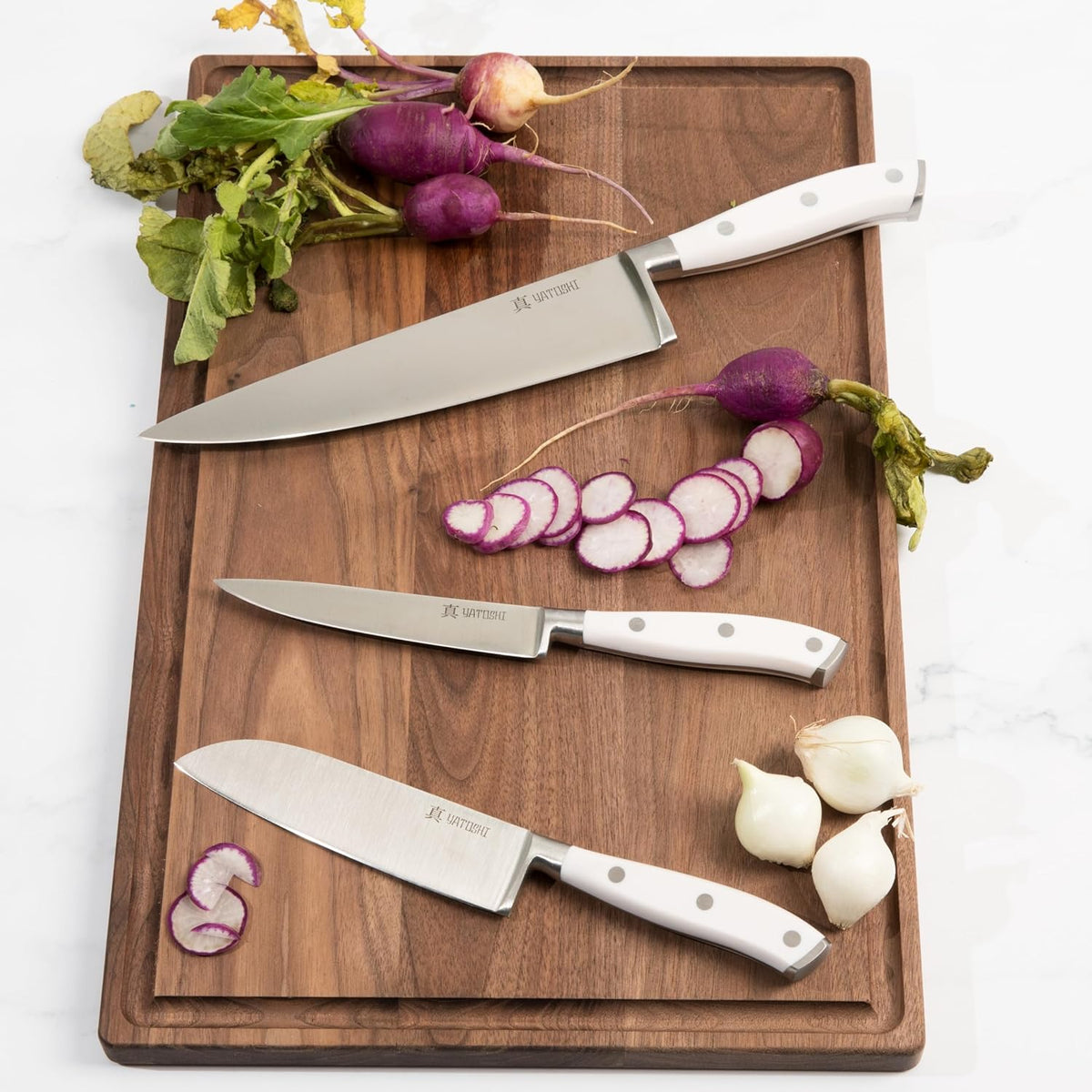 Magnetic Kitchen Knife Block Set - Japanese 67 Layer High-Grade VG-10 Steel Knives, Sharp, G10 Handle Professional Kitchen Knife Set - Black Damascus
