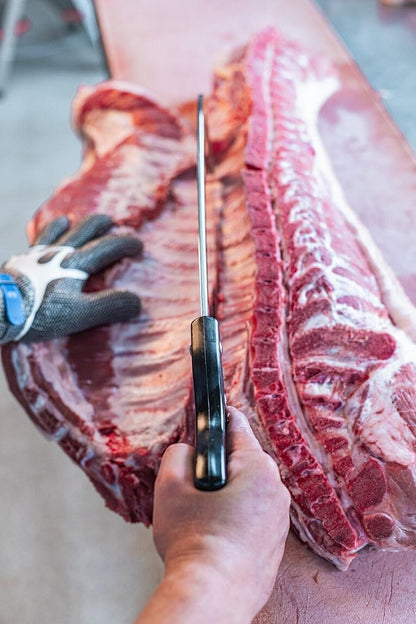 – ErgoGrip Fillet Knife - Butcher knife with 8.3" blade & 56 HRC - Ideal for processing meat - Boning knife - NSF Certified - Stainless steel - Ultra sharp - Ergonomic handle - Made in Germany