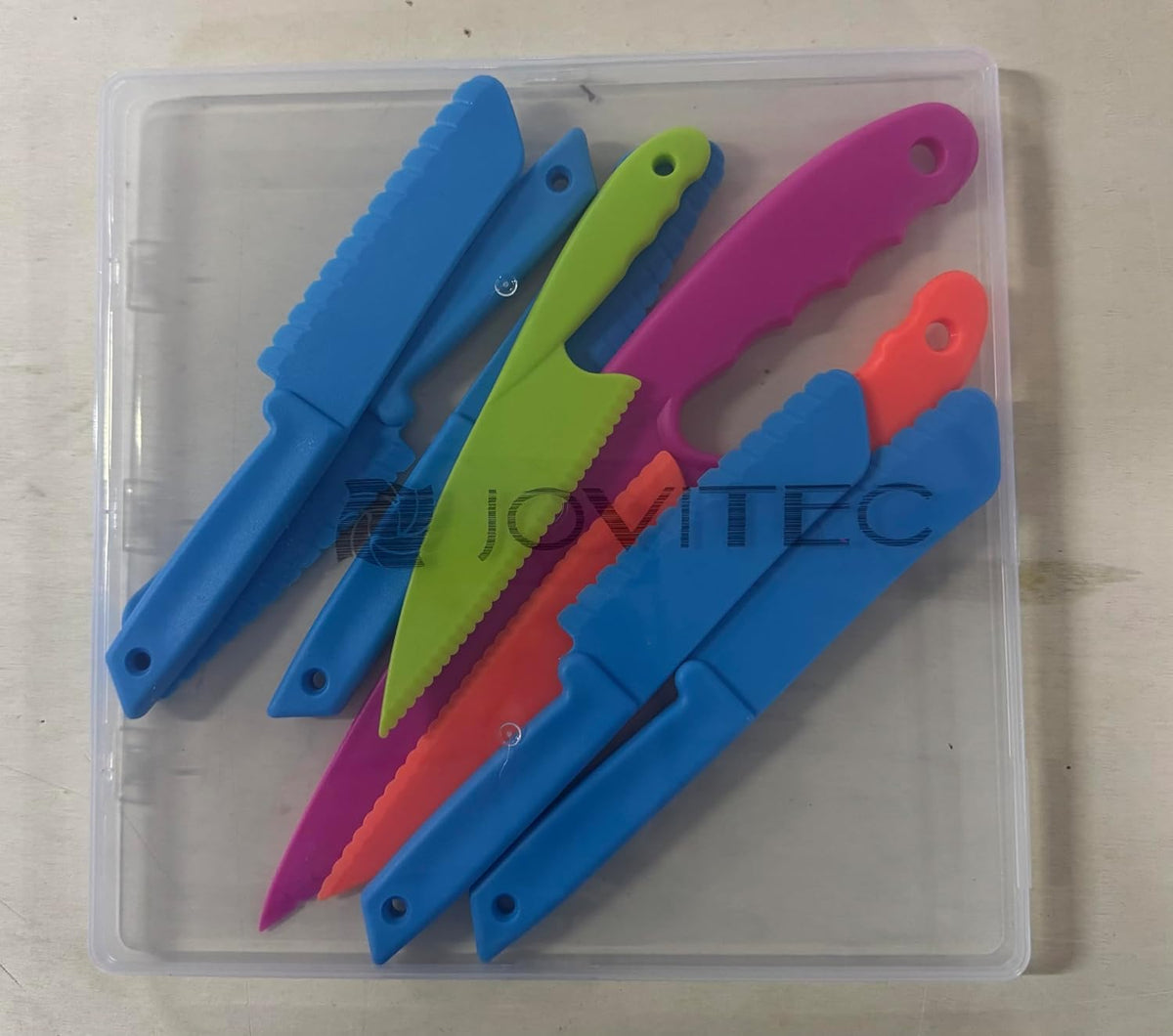 8 Pcs Kid Cooking Kitchen Knife Set, Plastic Serrated Edges Children's Safe Chef Nylon Knives for Cutting Fruit Bread Cake Salad Lettuce Kids Cooking Supply(Multi Colors Square Knife)