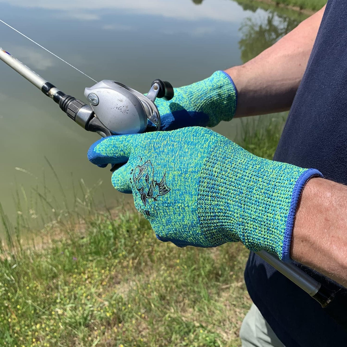 Rock Fish FP3703 Filet Gripper Fishing Gloves, Cut-Resistant Filet, Food Prep, Salt & Fresh Water, One Pair, Medium