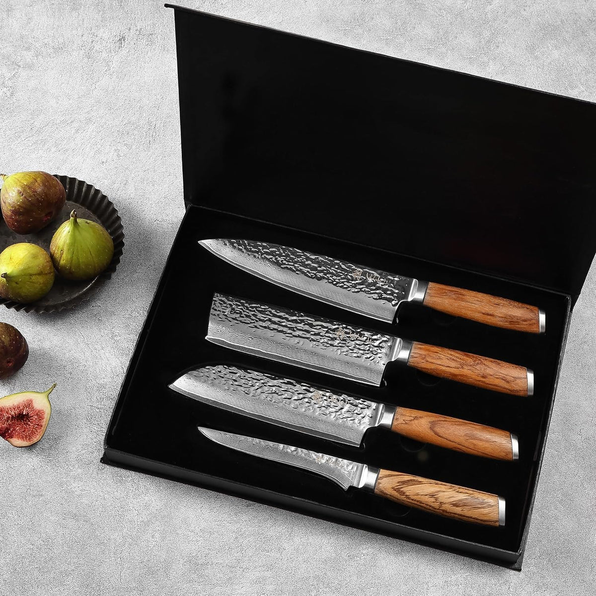 EDIB Magnetic Kitchen Knife Block Set, VG10 Damascus, 3-Piece Knives | Three VG10 Damascus chef knives with 67-layer steel blades, santoku knife set and magnetic knife block, pakkawood handles.