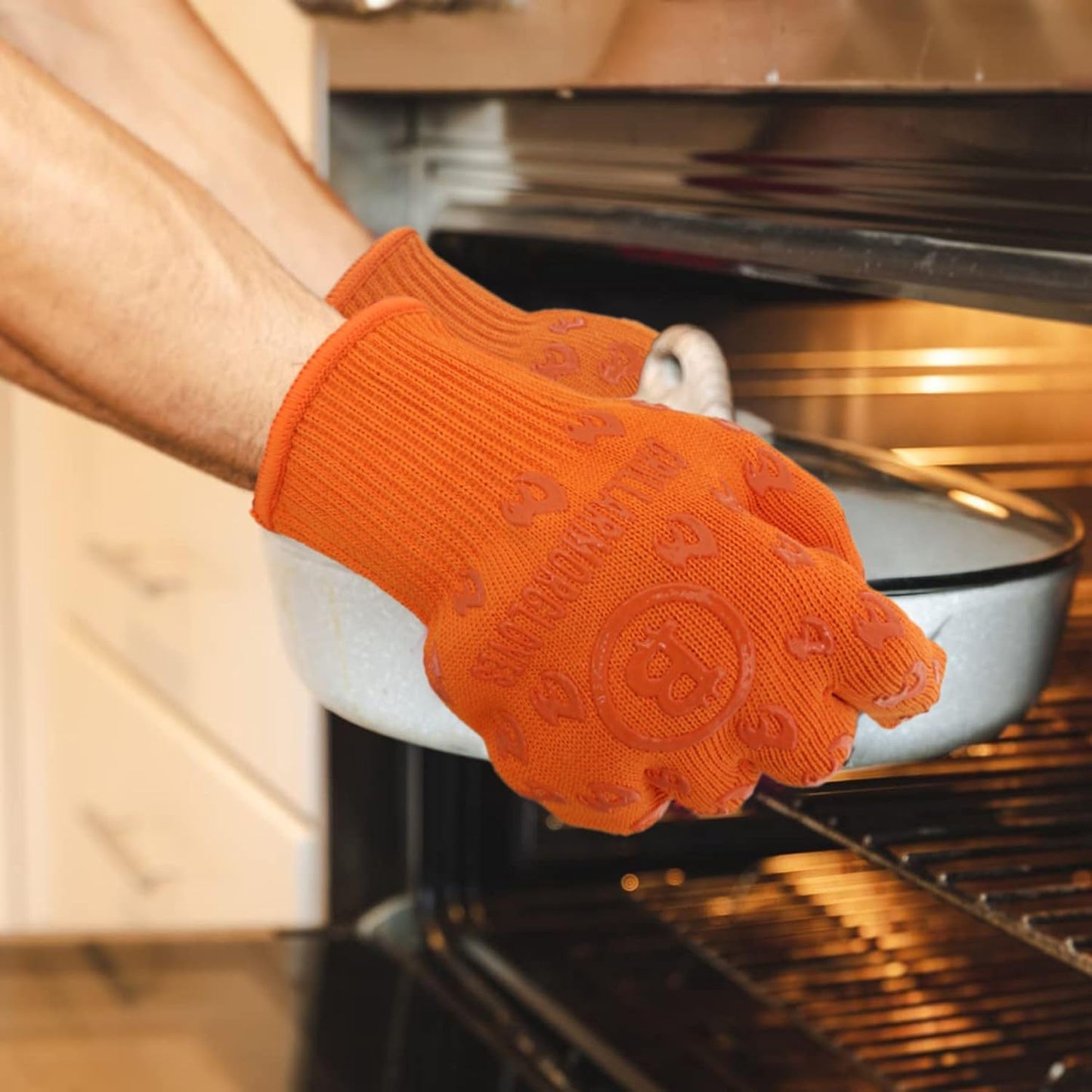 Oven Gloves with Fingers - 932°F Extreme Heat Proof and Cut Resistant Mitts for Kitchen, BBQ, Grill, Baking, Fire Pit - EN407 Certified with Non-Slip Silicone Grip and Cotton Lined for Comfort