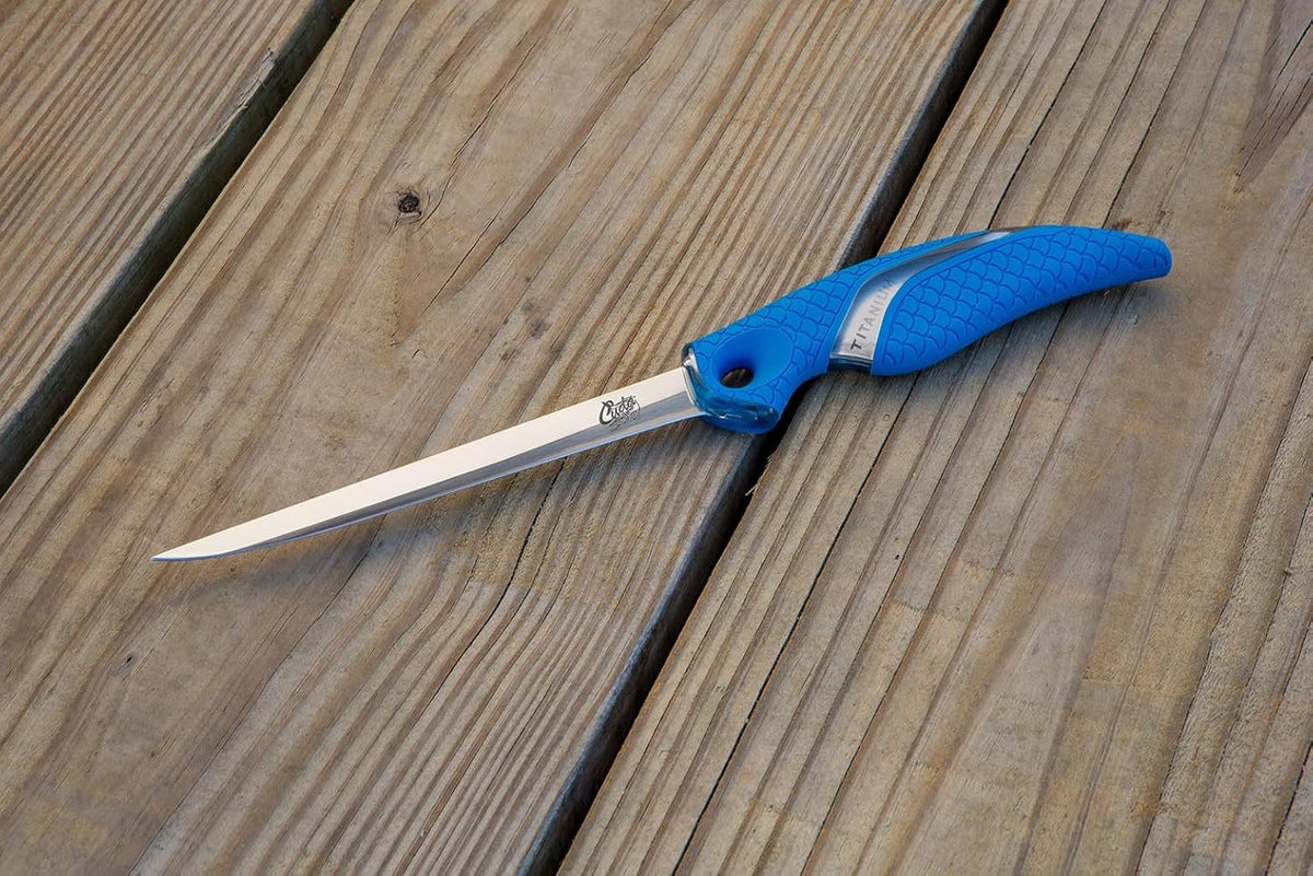 9" Fillet Flex Titanium Bonded Corrosion Resistant Stainless Steel Blade Fish Knife with Precision Ground Flex Edge & Non-Slip Scale Pattern Grip | For Freshwater & Saltwater Use