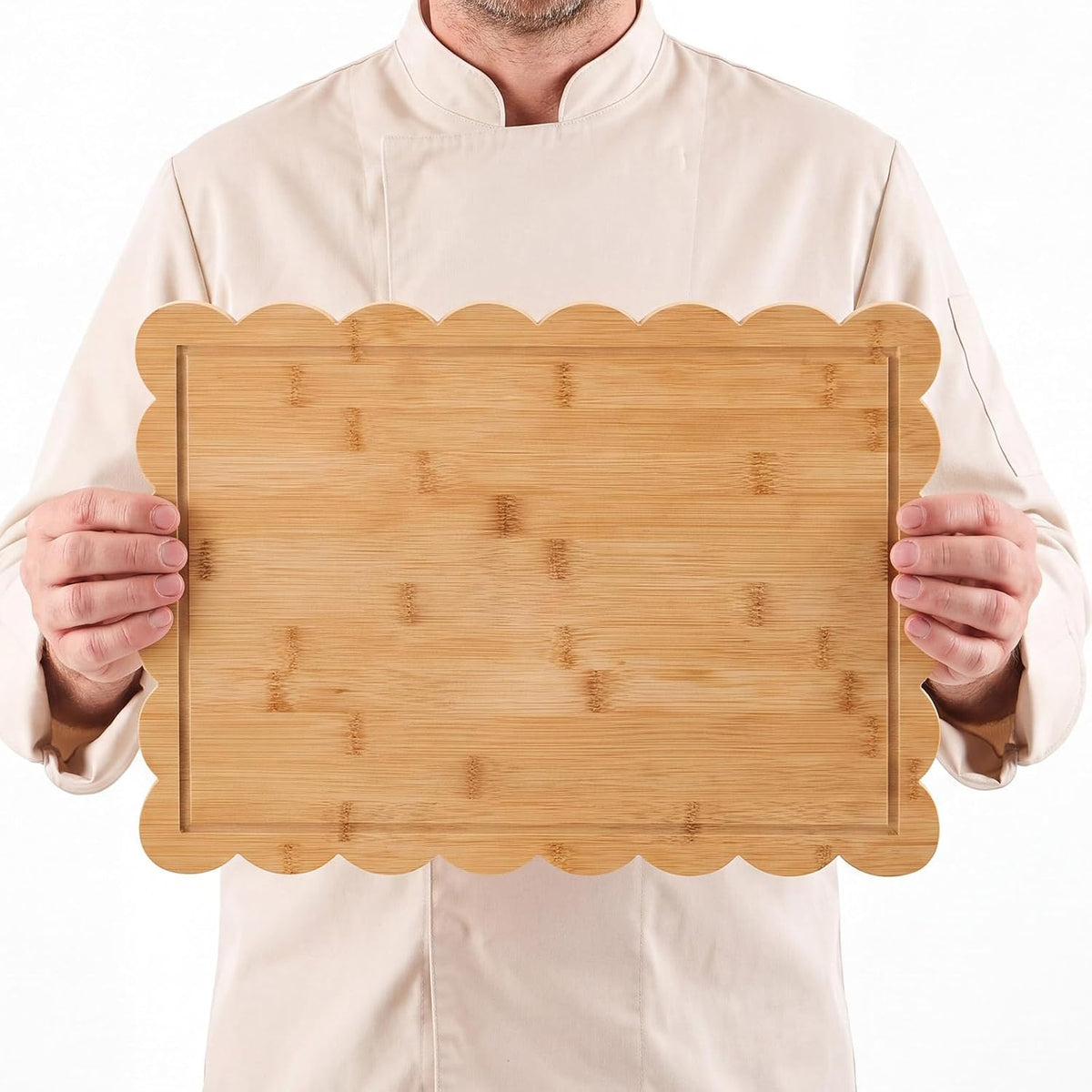 17" x 12" Scalloped Cutting Board Large Acacia Wood Cutting Board with Handle Butcher Block Wooden Trays for Kitchen Food Meat Fruit Vegetable Cheese