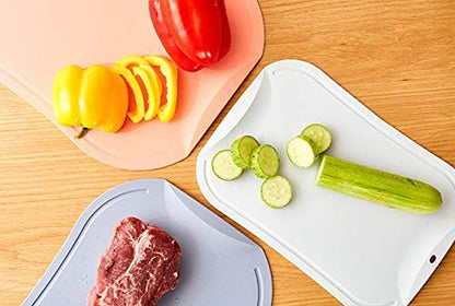 doblé Non-Scratch Flexible Cutting Board for Chopping, Scratch Free Juice Grooves with Easy Grip Handle, Non-Slip Dishwasher Safe for Kitchen (Large (15.6" x 10.7"), Green)