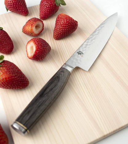 Premier 6.5" Utility Knife, Handcrafted Japanese Knife, VG-MAX Core with Damascus Stainless Steel Cladding, Pakkawood Handle, Precision and Sharpness for Professional and Home Chefs