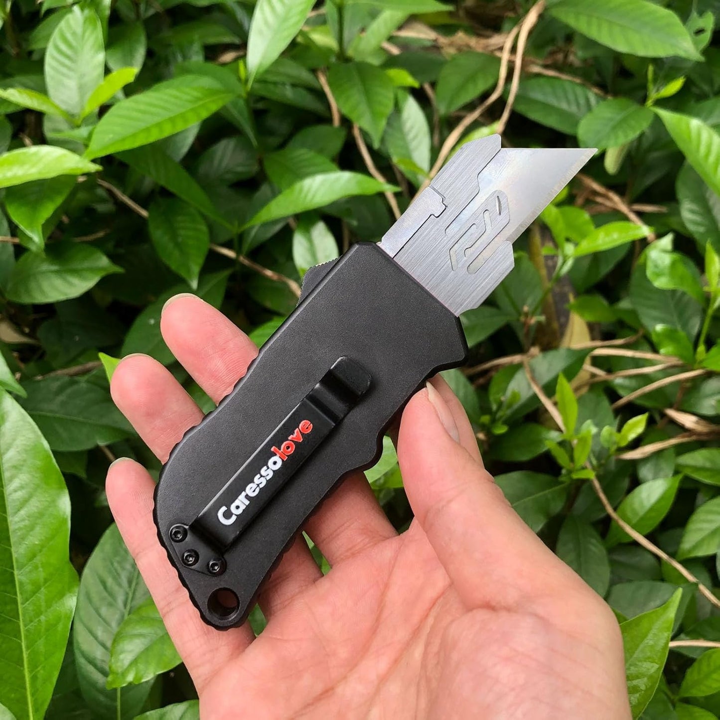 Automatic Utility Knife, Retractable Box Cutter | Black Razor Blades Pocket Knife, Box Cutter Heavy Duty, Premium Safety Utility Knife with 5PCS Blades
