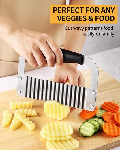 Crinkle Cutter Stainless Steel Potato Slicer Heavy Duty Wavy Crinkle Cutting Chopping Tools with Wooden Handle for Carrot Veggies (2, Green)