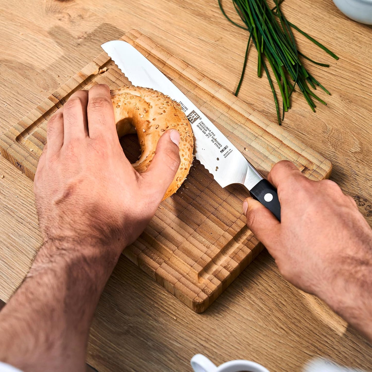 Pro 8-inch Bread Knife