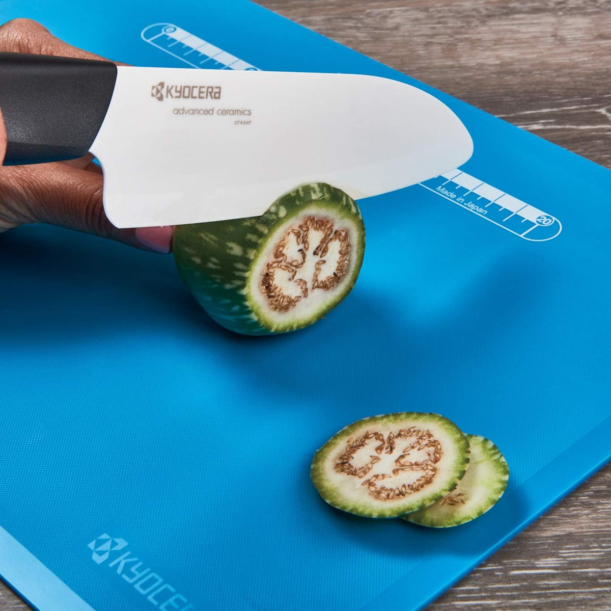 FK-140-WH Ceramic Santoku, Chef Knife for Your Cooking Needs, 5.5”, White