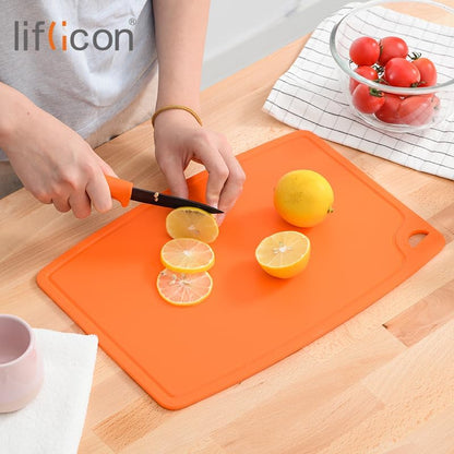 Liflicon Silicone Thick Cutting Boards Mats Set of 3 Foldable & Flexible Design Juice Grooves Easy Grip Handle Dishwasher Safe for Kitchen,BPA free Silicone Cutting Board-Green