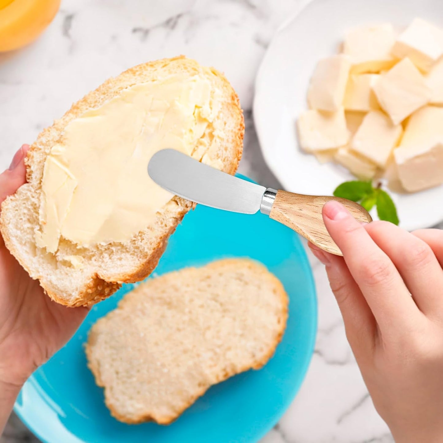 4 Pcs Cheese Spreader Knives, Wooden Handle Mini Butter Knife Spreader Stainless Steel Cheese Knife Set for Condiments, Cheese, Cream, Butter, Sandwich, Charcuterie Board Accessories