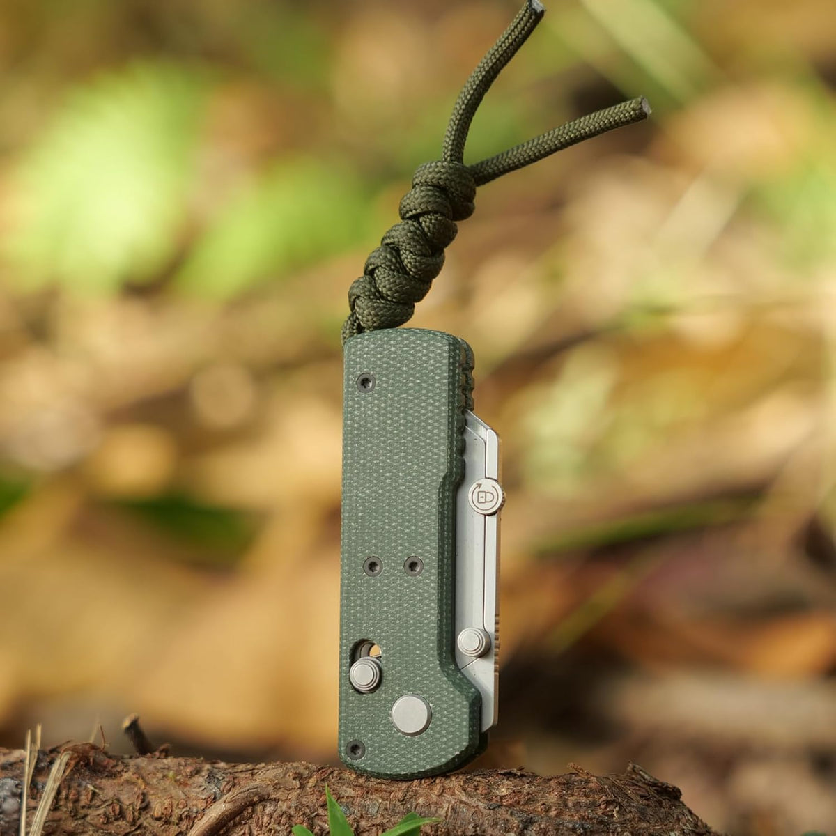 Otacle U1 Folding Utility Knife with Quick Change Blade & Rail Lock