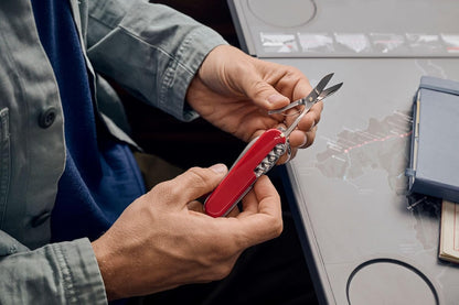 Huntsman Swiss Army Knife, 15 Functions, Swiss Made Pocket Knife with Large Blade, Screwdriver, Scissors and Wood Saw - Red