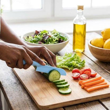 4 Pack Lettuce Knife 11/8.5" Plastic Cake Knifes to Prevent Browning Serrated Kitchen Cutter for Cutting Fruits, Cakes and Bread Dishwashable Safe for Kids Nylon Cutters for Nonstick Pans (Blue, S&L)