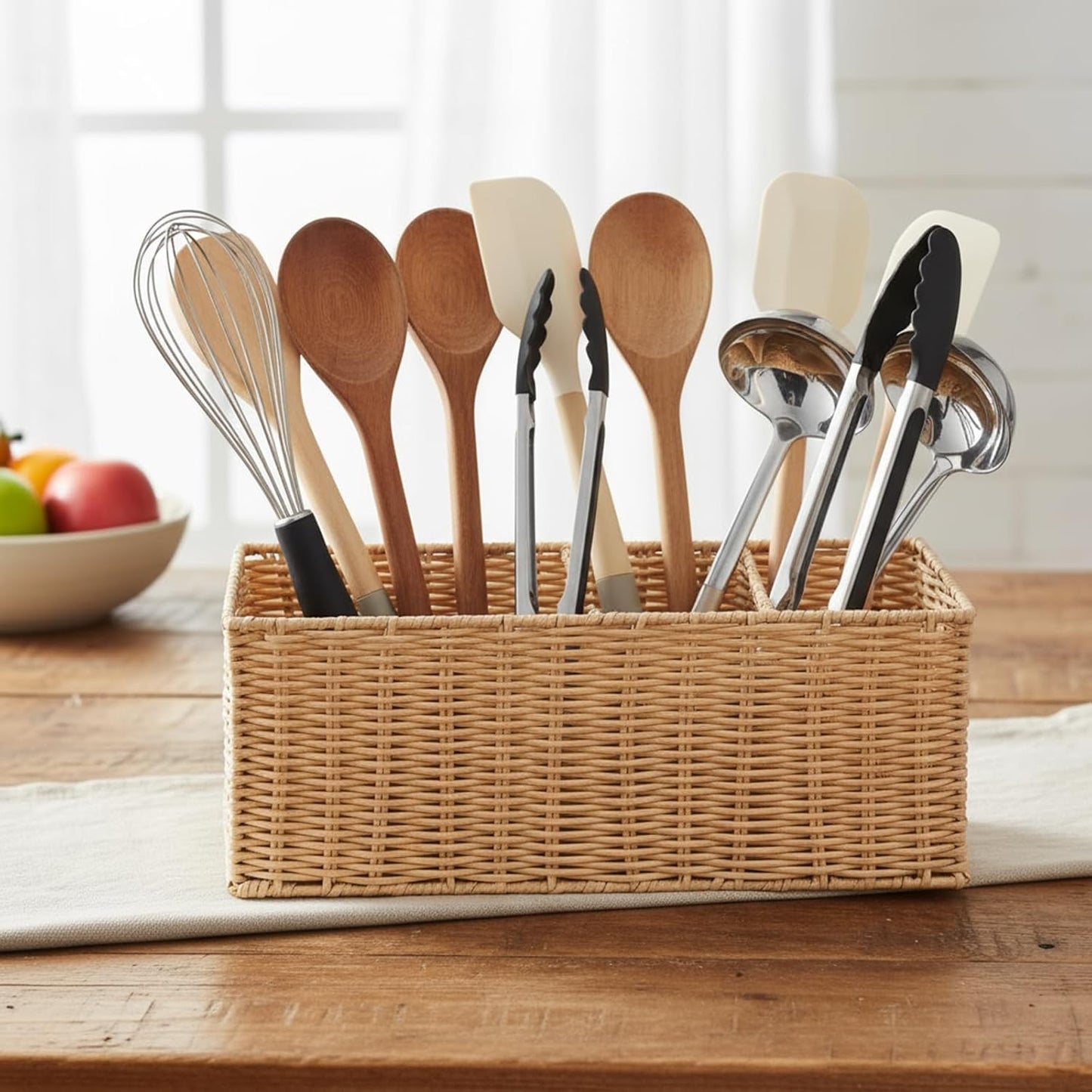 Utensil Holder Extra Large Capacity Metal Utensil Organizer for Kitchen Drawer Organization Spoon Fork Knife Holder with 4 Compartments Silverware Caddy for Home Kitchen Restaurant