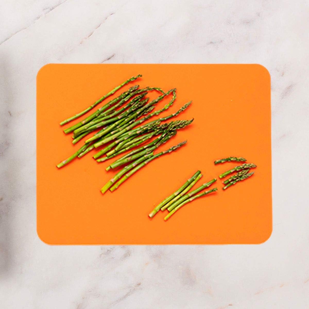 Simply Genius Plastic Cutting Boards - Flexible Color Coded Cutting Board Set - Textured Grip Odor-Resistant Dishwasher-Safe Chopping Mat - Pack of 4-8 in x 11 in - Multicolor
