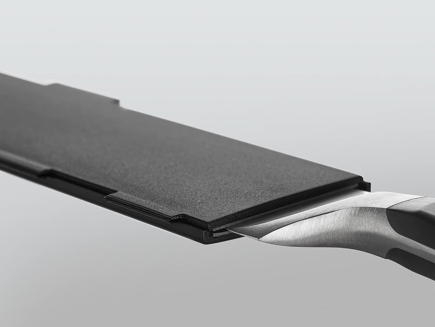 Wusthof Magnetic Blade Guard, 26 x 5.5 cm Size,Black