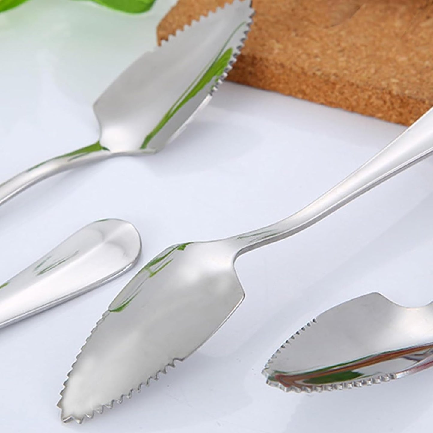 Grapefruit Spoons Serrated Edge, Grapefruit Knife & Spoon Curved Serrated Set, Stainless Steel Grapefruit Utensil Tool Dessert Spoons for Citrus Lemon Kiwi Salads Melon Lime Pitaya Apple Fruit Puree