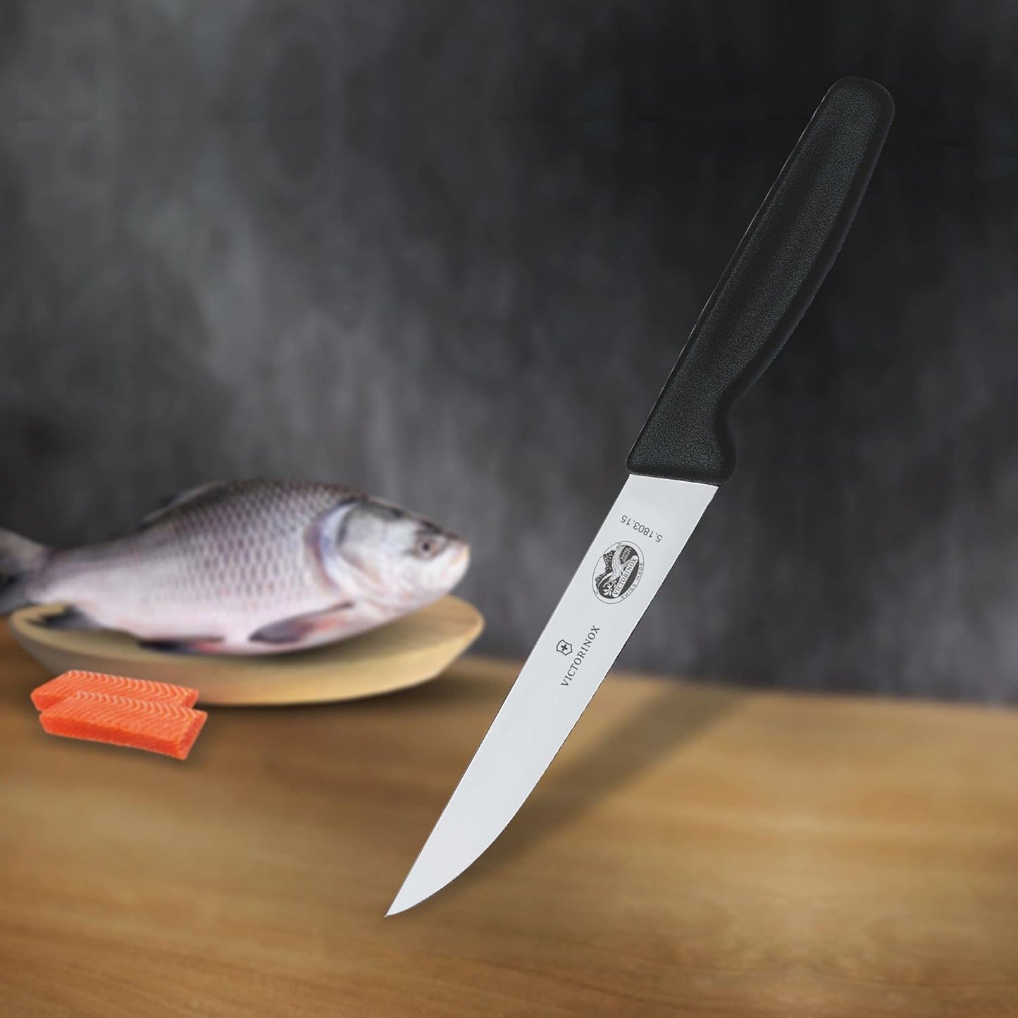 Victorinox Swiss Classic 7 Inch Santoku knife, Granton Blade, Black